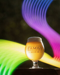 Family Business Beer Company (Texas, Travis County), restaurant