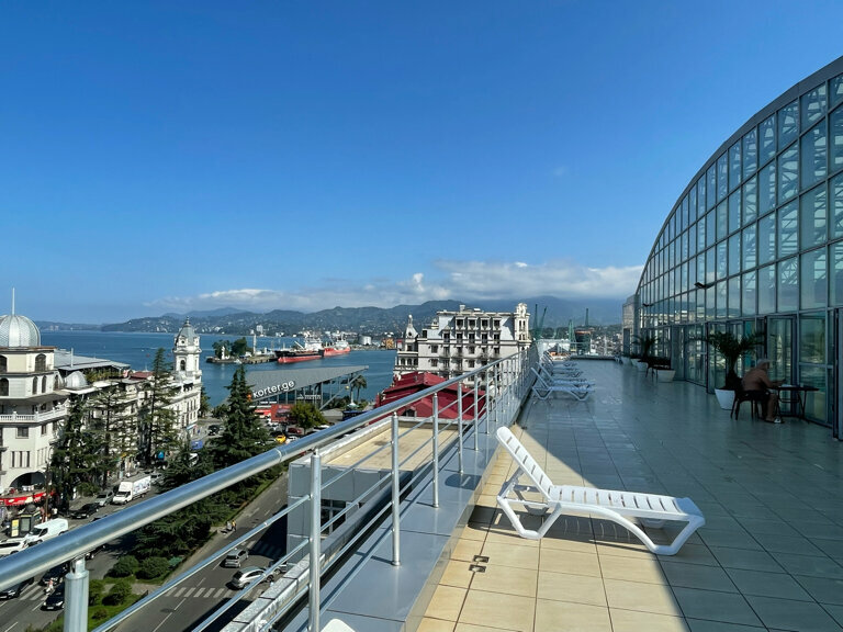 Swimming pool Batumi Plaza, Batumi, photo