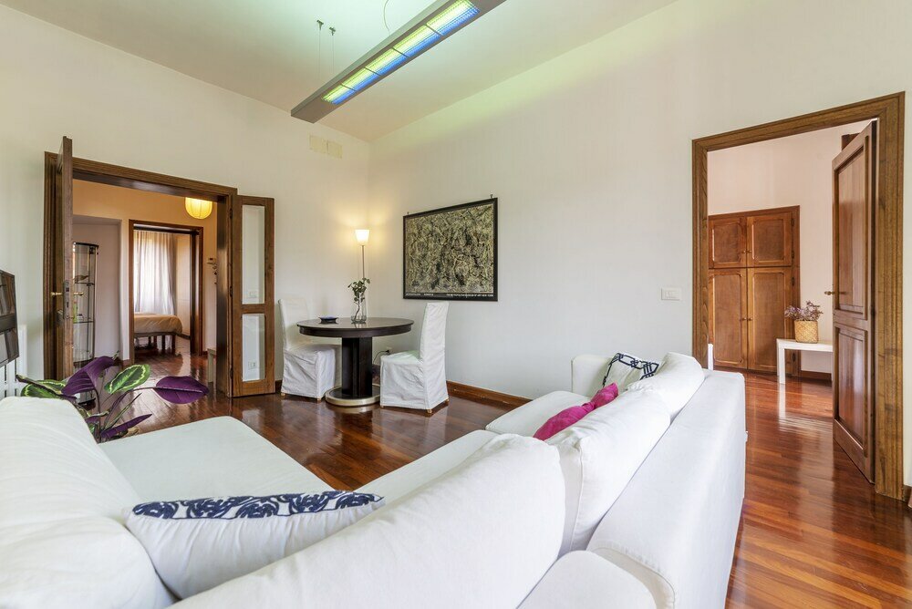 Фото Porta Pia Apartment with Balcony