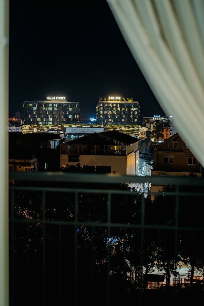 Фото BomBo Dalat Hotel