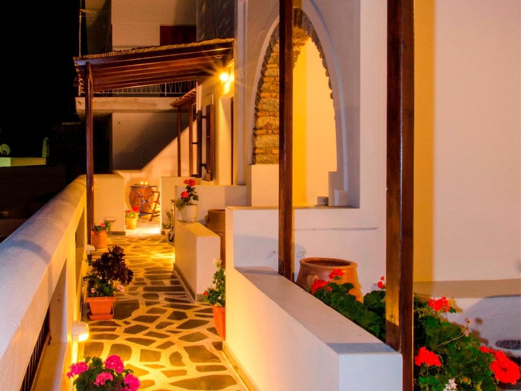 Фото Kallichoron Art Boutique Hotel