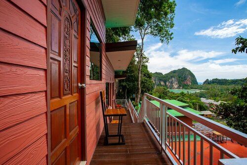 Гостиница Railay Hilltop