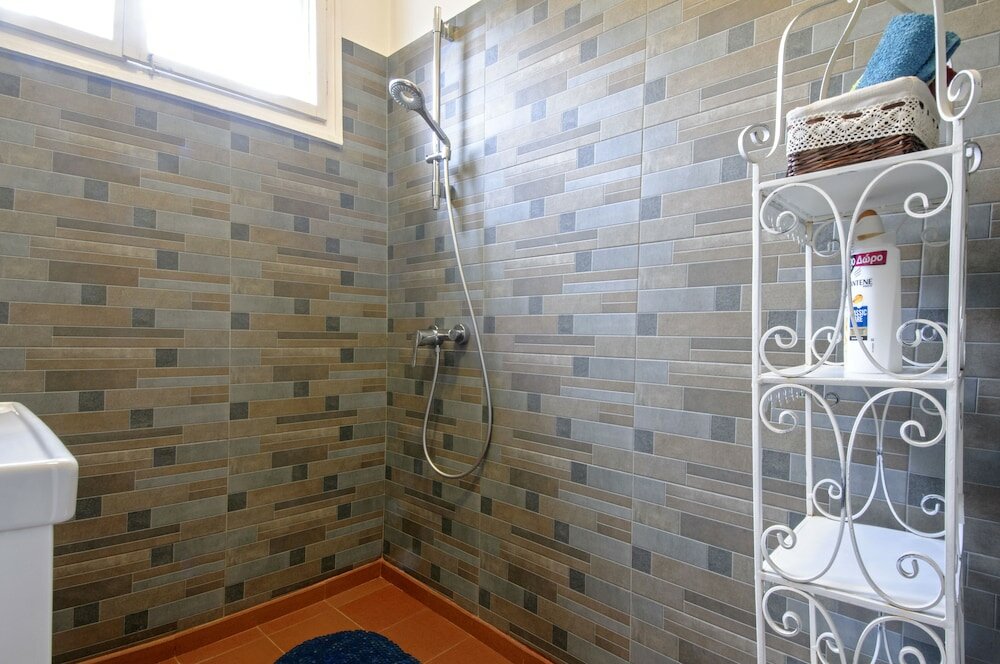 Фото 3 Bdr Top Center Artistic Apartment - 115 m2