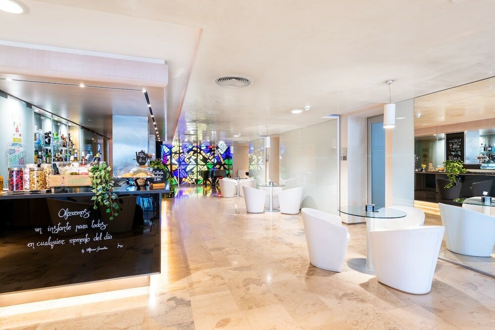 Фото Voco Madrid – Retiro