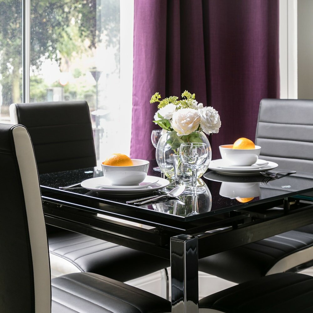 Фото Carlton Vale Apartments