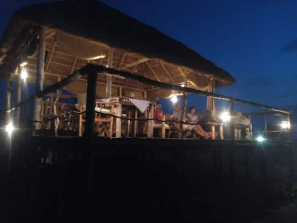 Фото Kazinga Wilderness Safari Camp