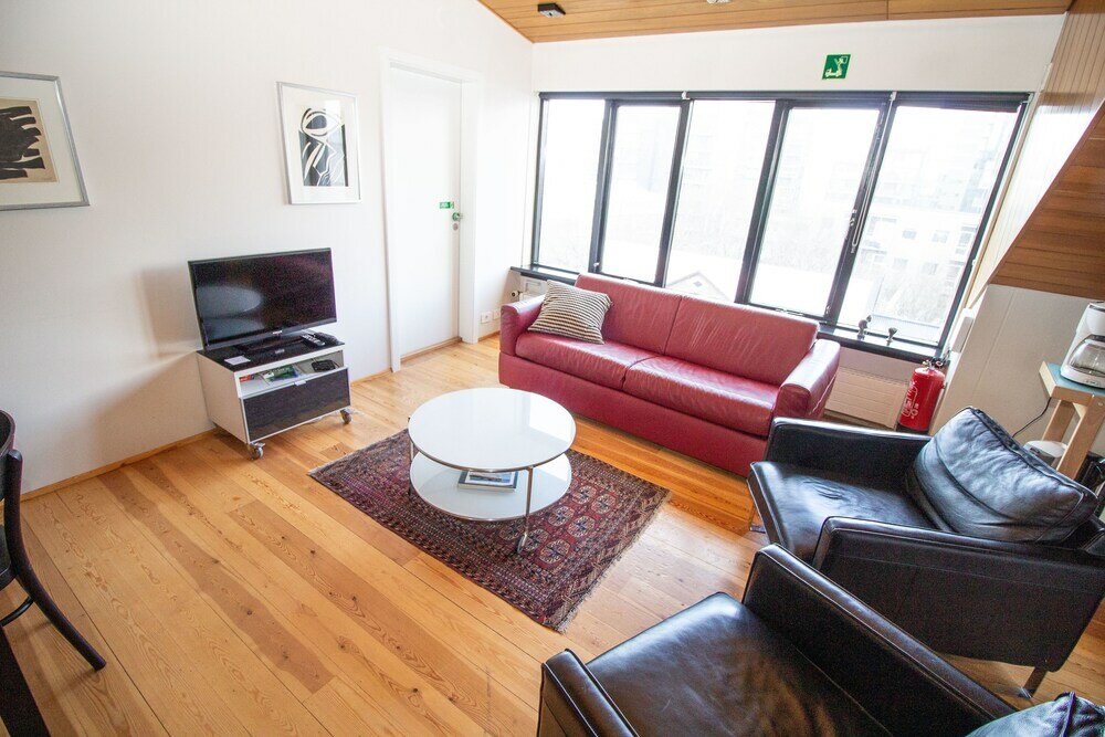 Фото Stylish Downtown Reykjavik Apartments