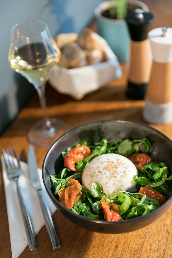 Фото Kaijoo Hotel by HappyCulture