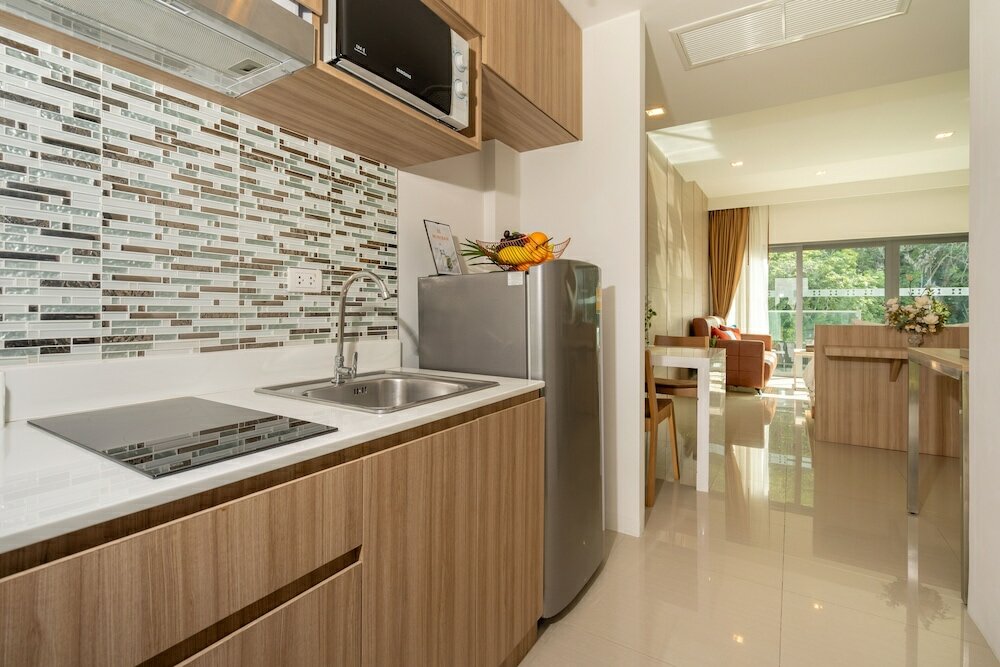 Фото Patong Bay Hill Resort