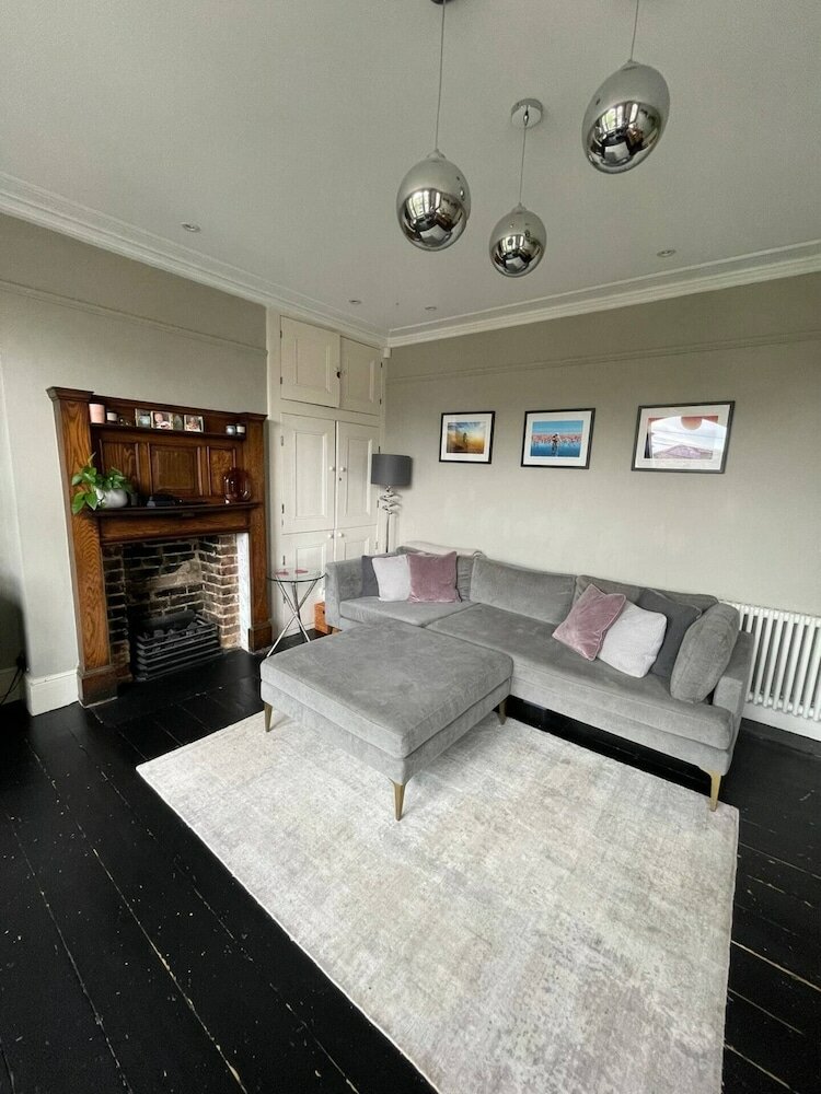 Фото Gorgeous 1bd Flat With Steam Room - South Woodford