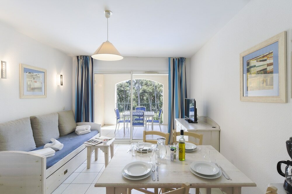 Фото Garden & City Six-Fours-les-Plages