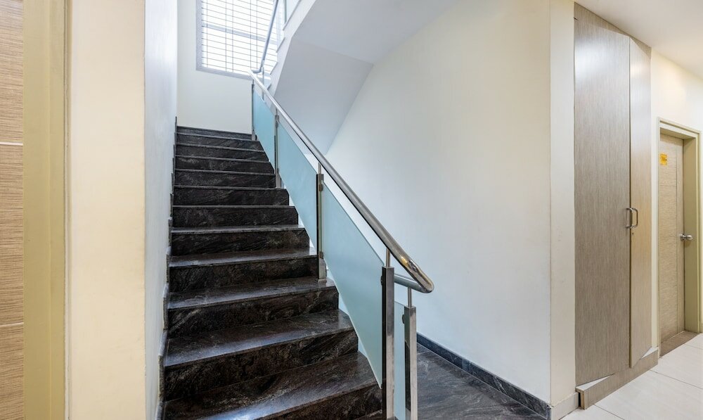 Фото Treebo Trend Four Seasons