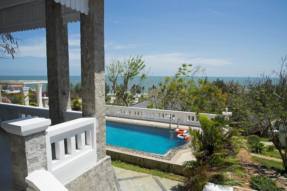 Фото Fleur de Lys Resort & SPA Long Hai