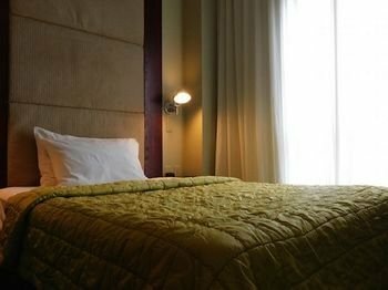 Фото The Ridge Hotel