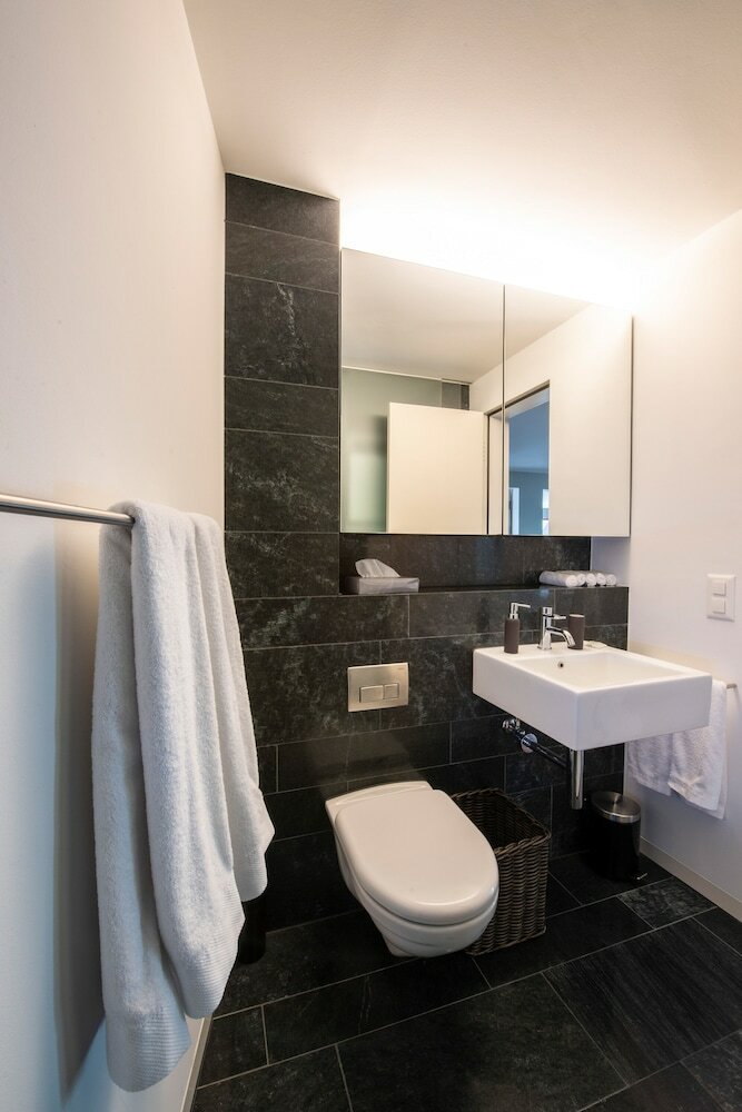 Фото Lucerne Lake View Apartments