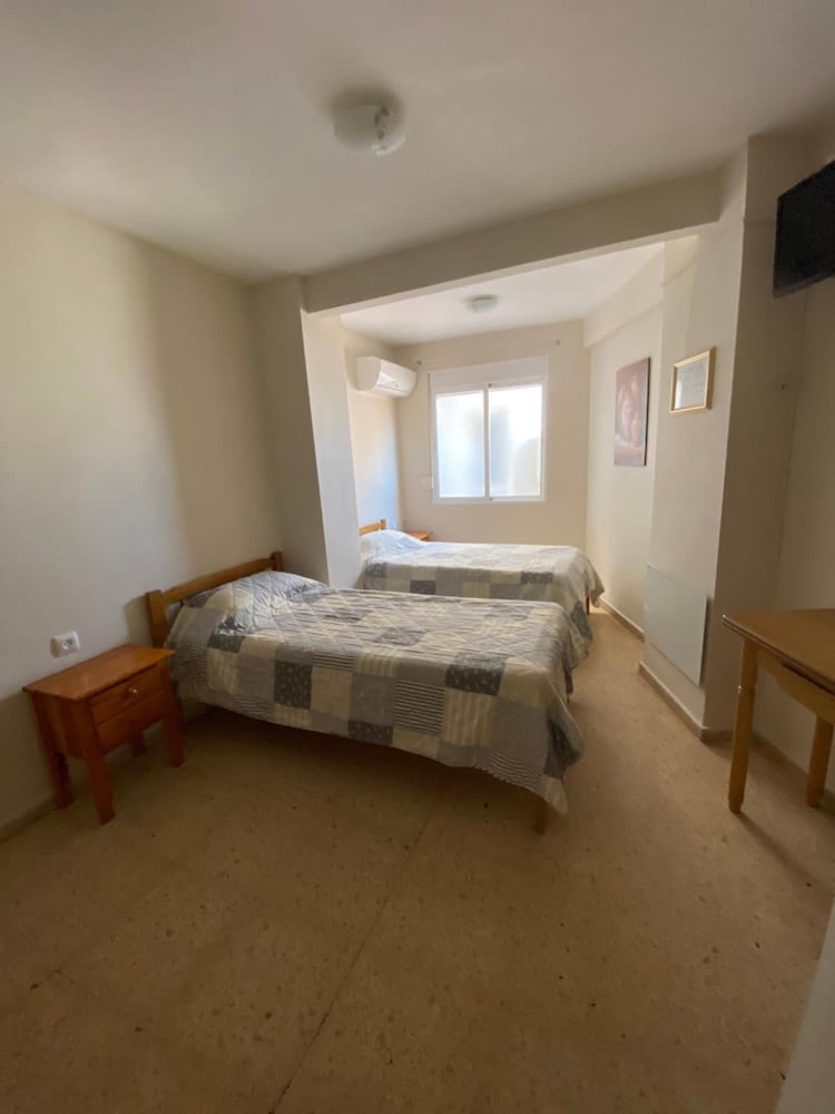 Фото Pensión El Parque