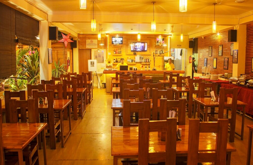 Фото Grand Vatika Resort