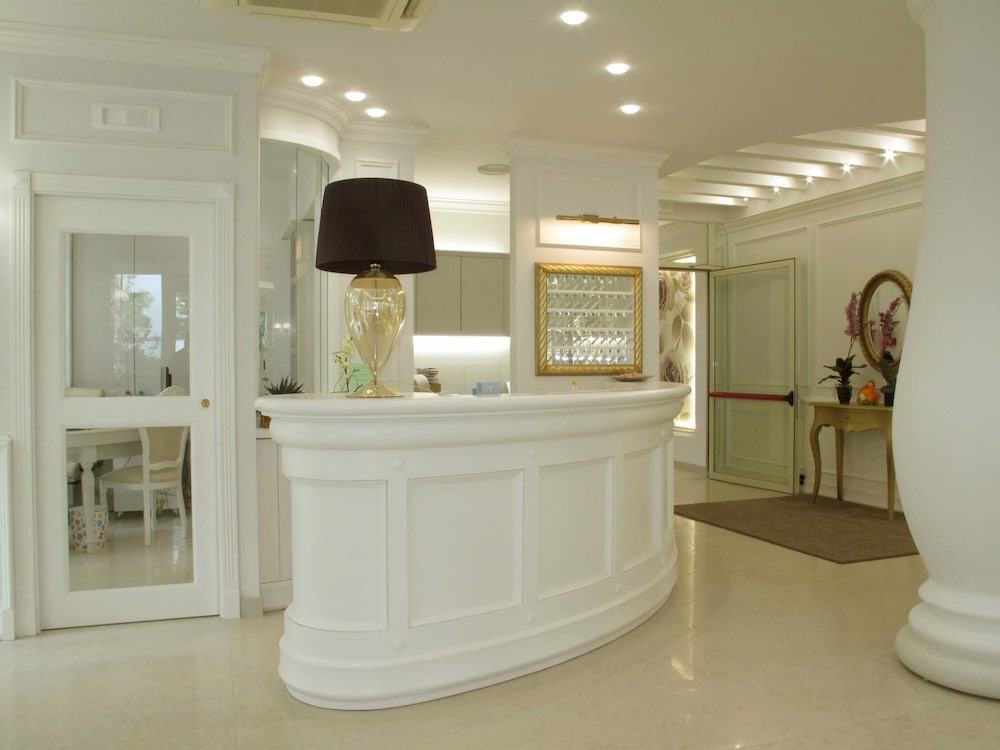 Фото Hotel Il Gabbiano