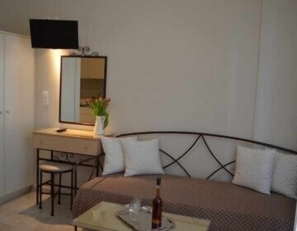 Фото Archontissa Rooms