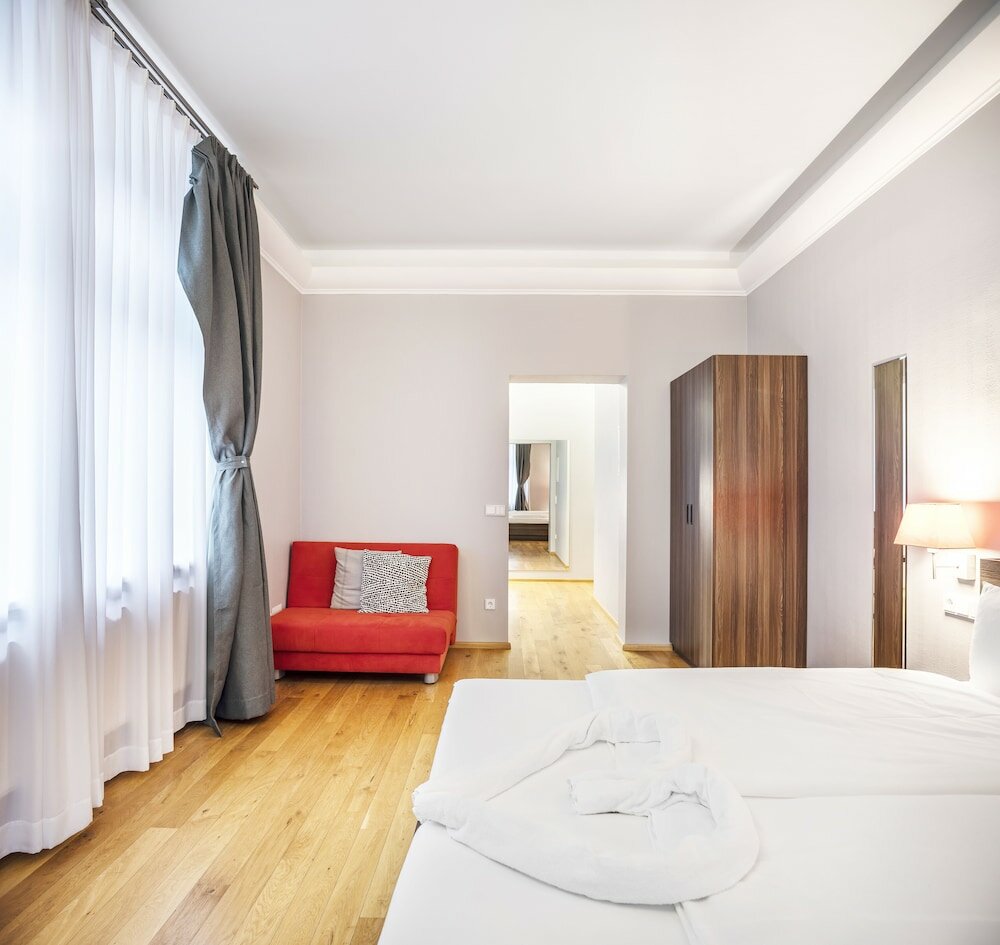 Фото Апарт-отель Living-World