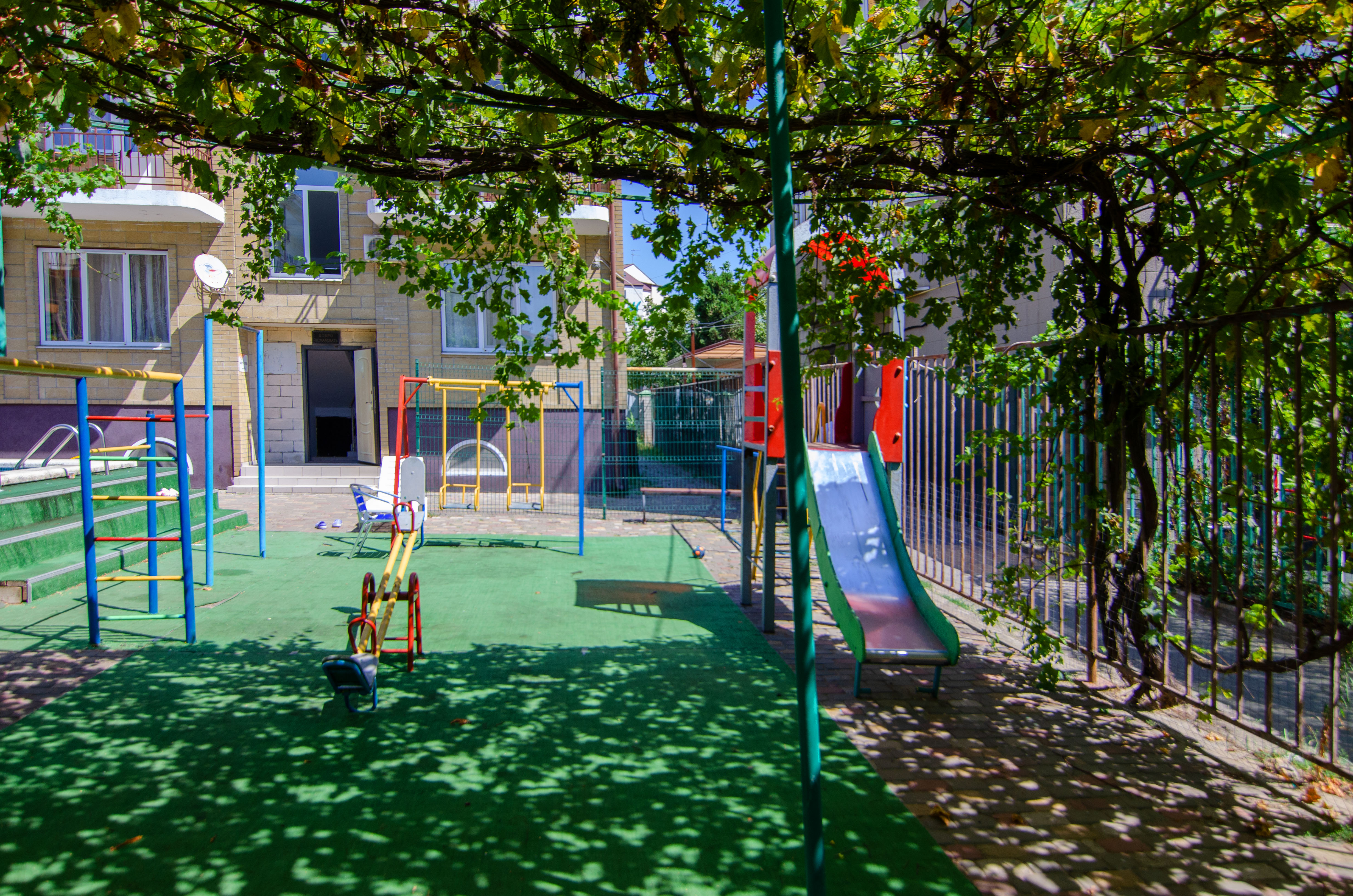 Фото Санвиль Приморский