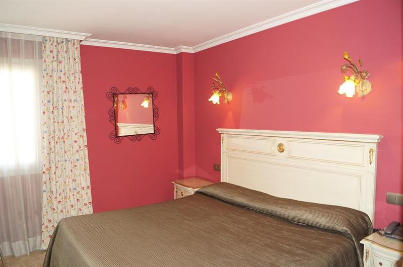 Фото Hotel Caballero Errante