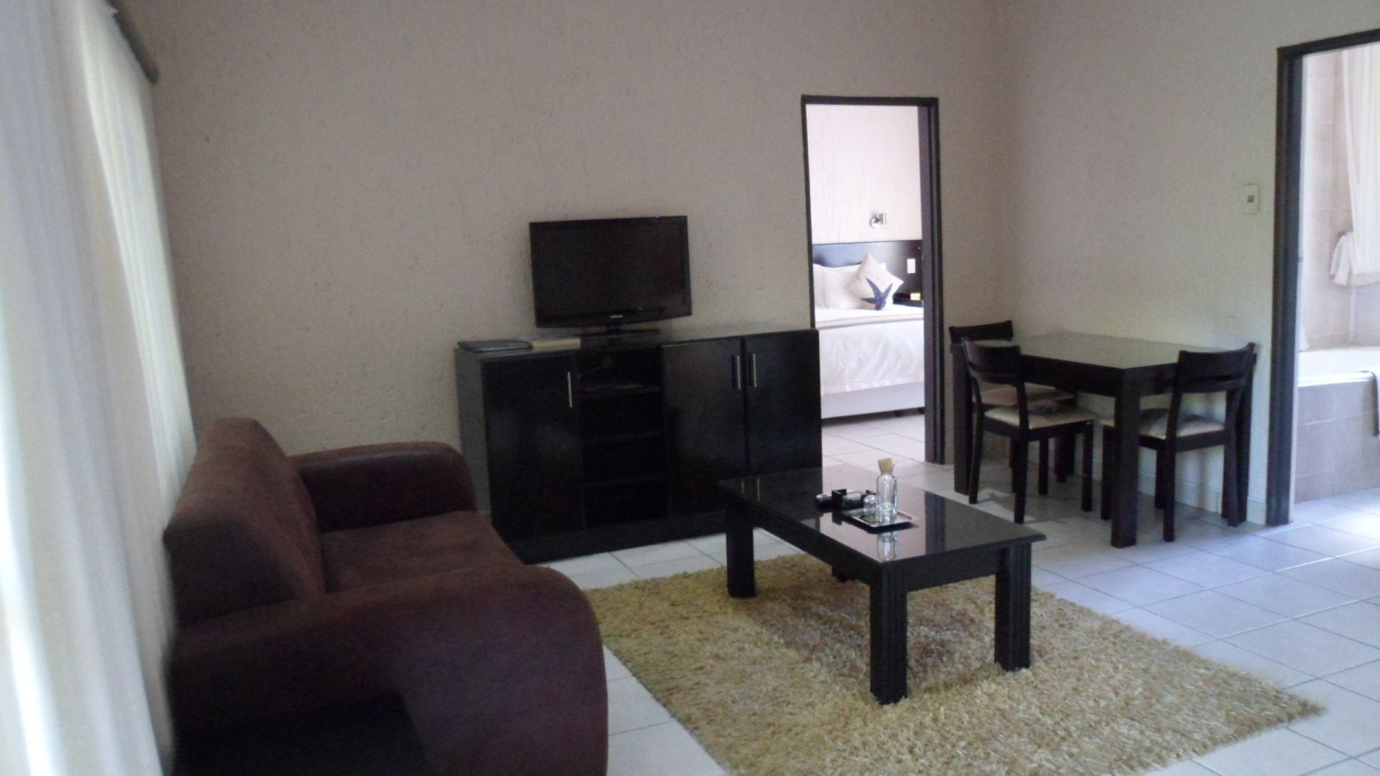 Фото Queness Inn