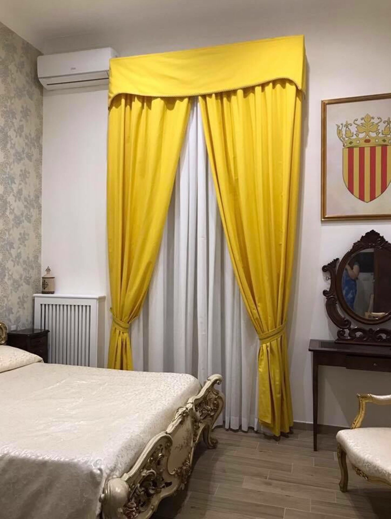 Фото Royal Gismonda