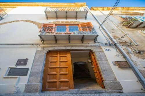 Гостиница Palazzo Raho в Чефалу