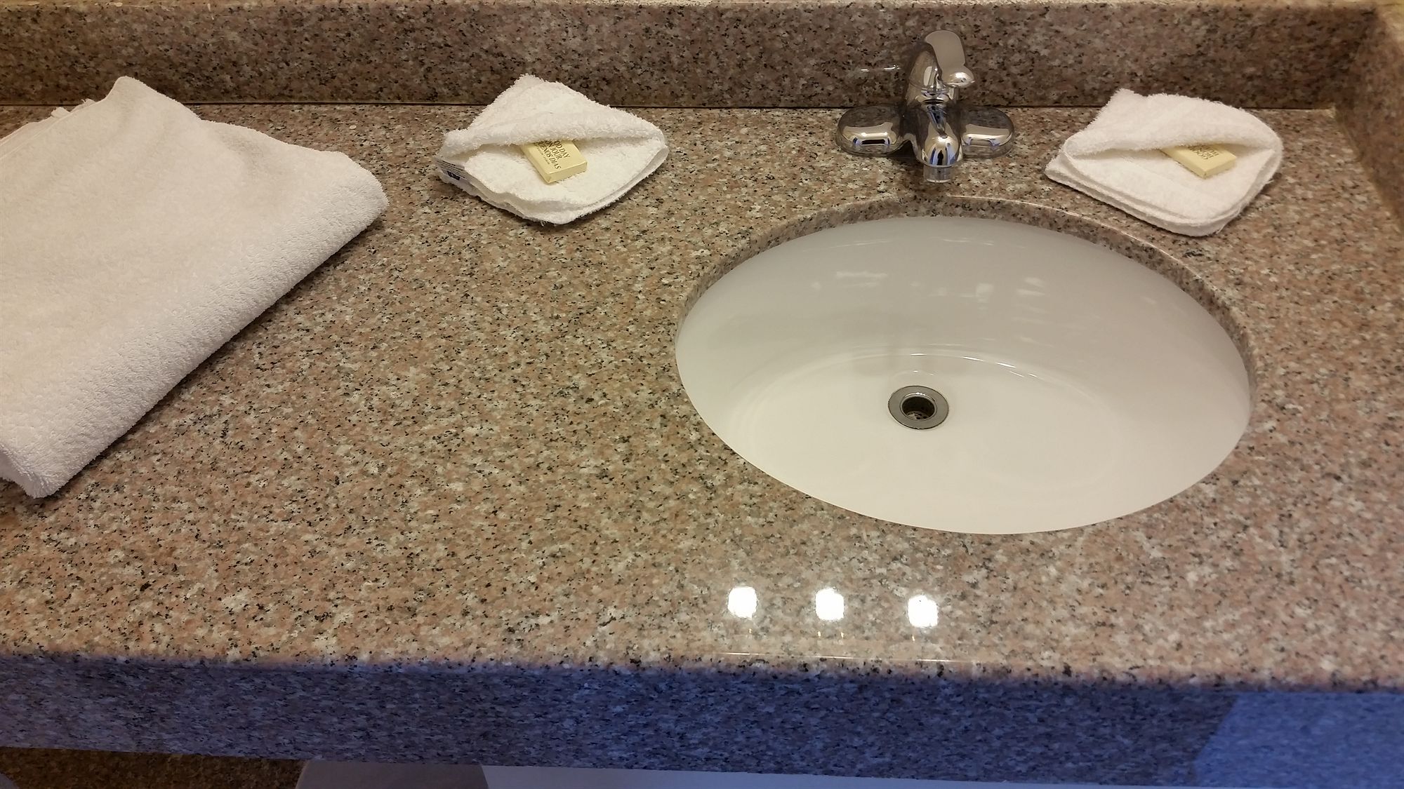 Фото Skylark Motel