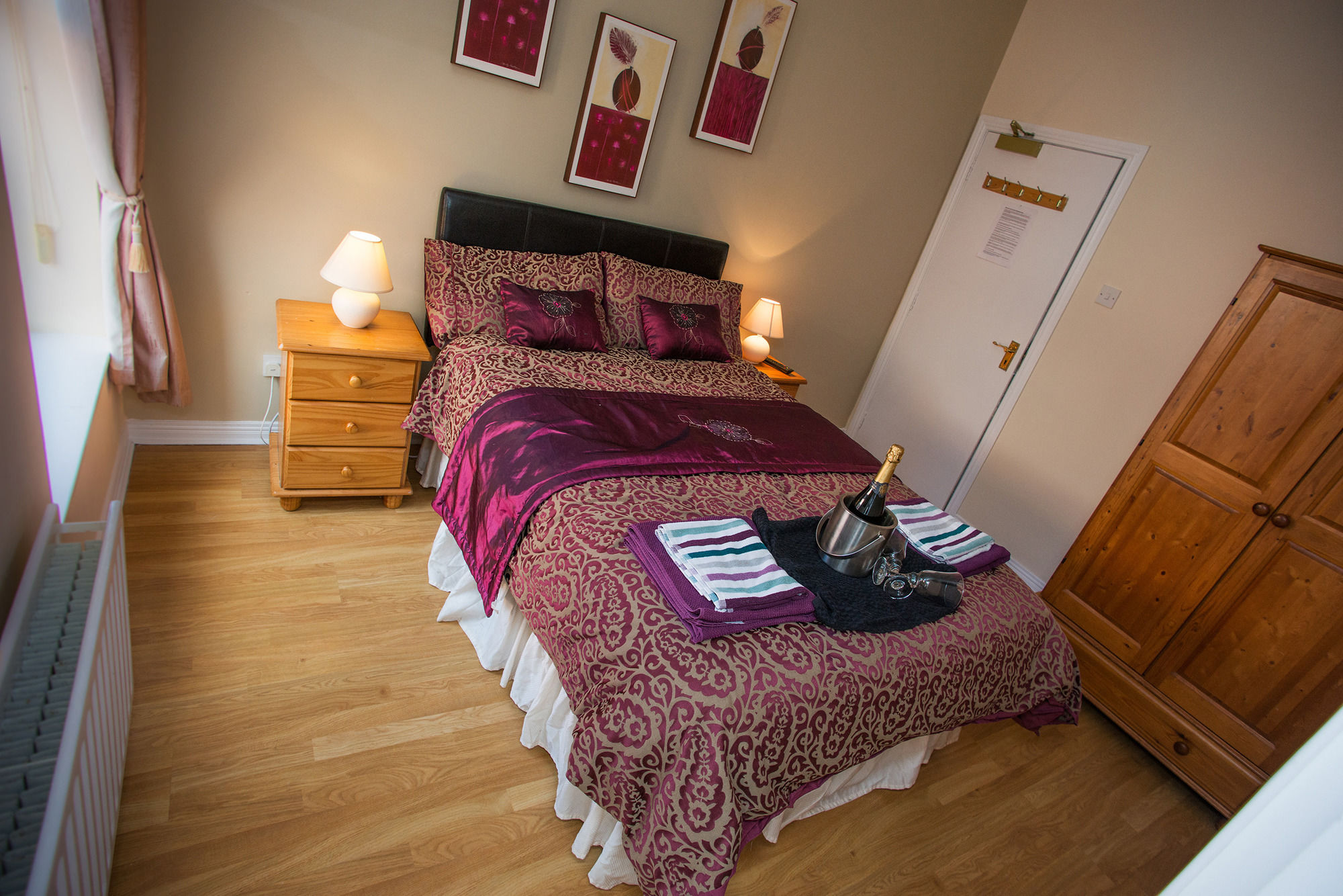 Фото Chamberlain House