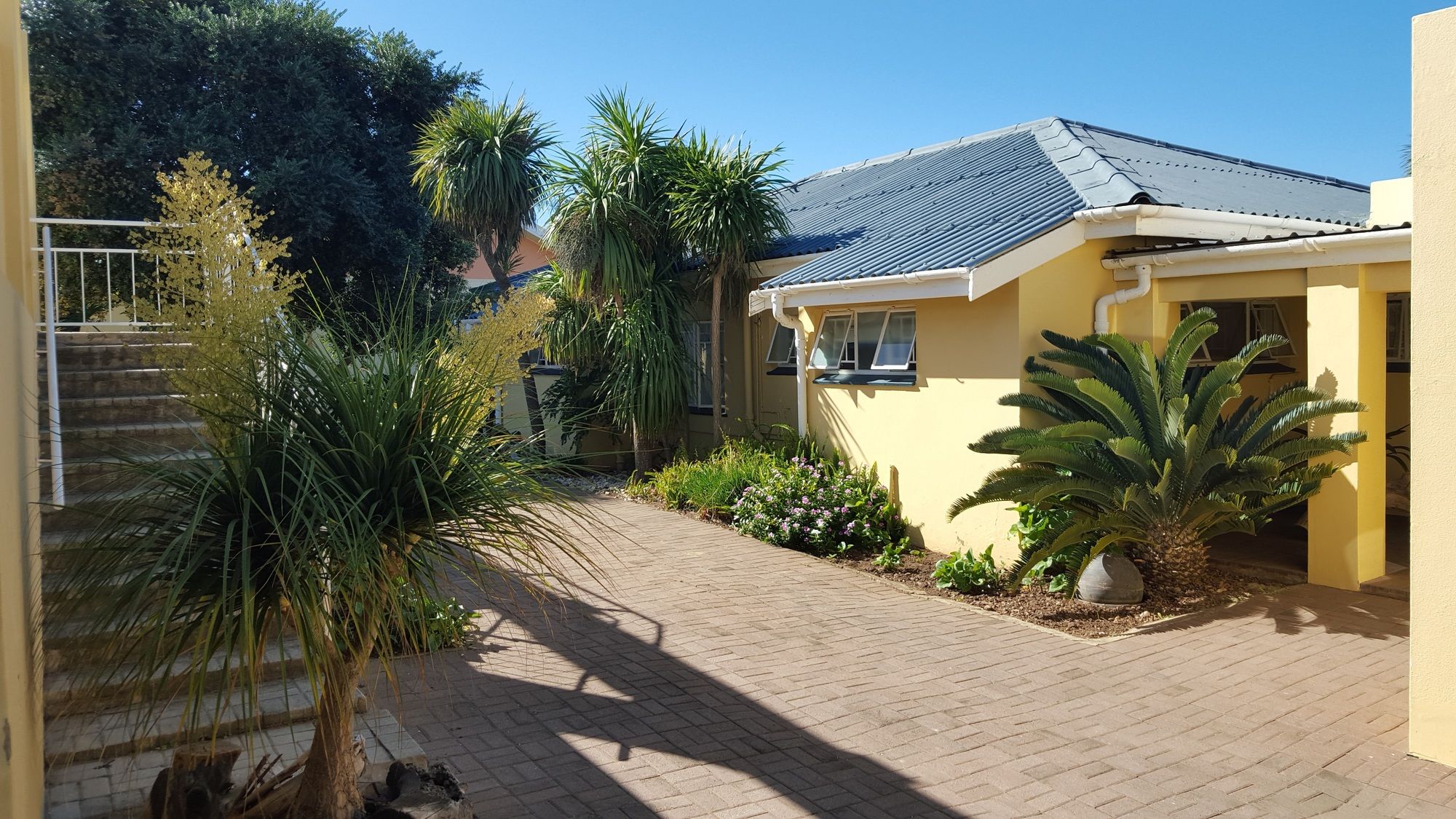 Фото Aquarius Bed & Breakfast