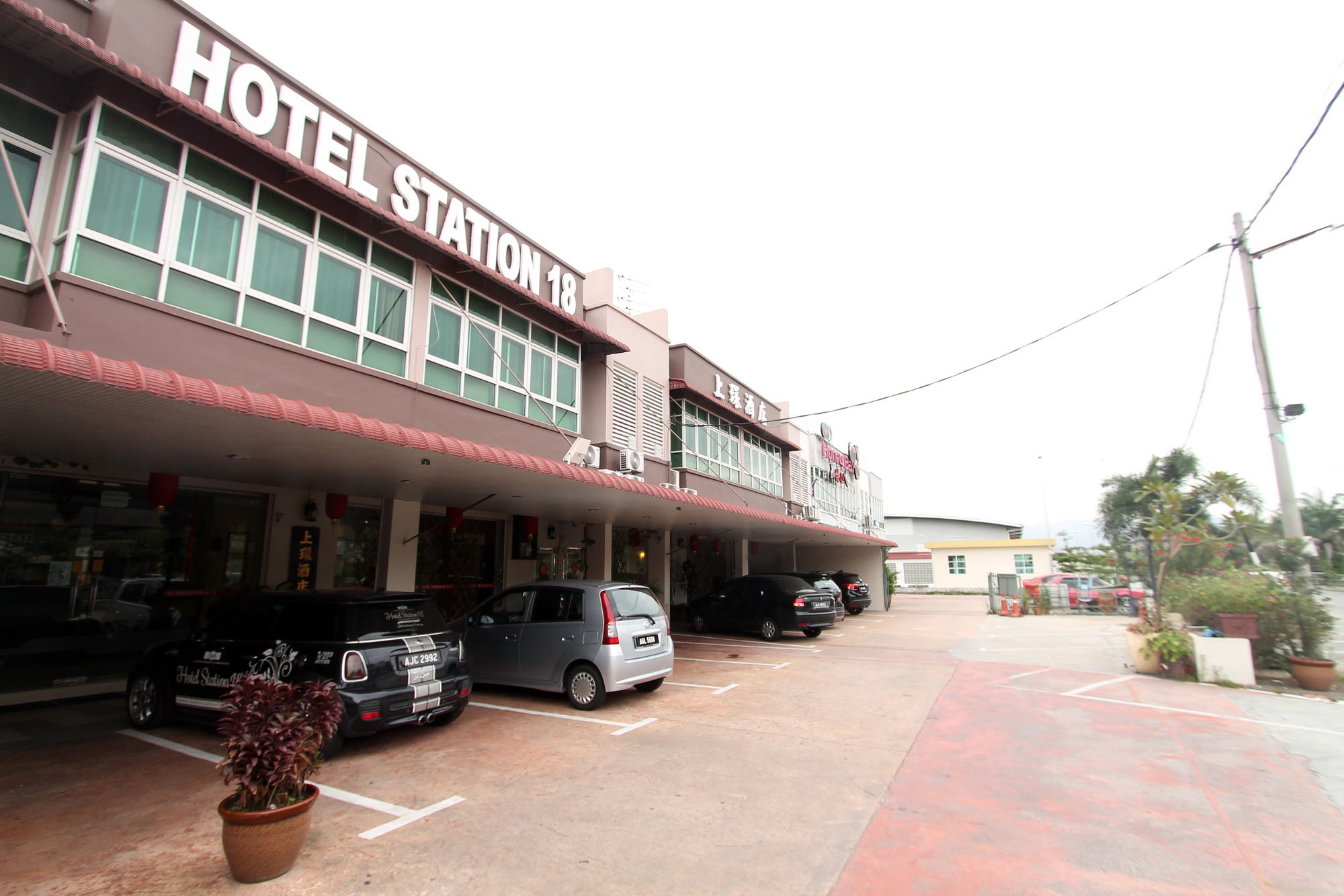 Фото Hotel Station 18