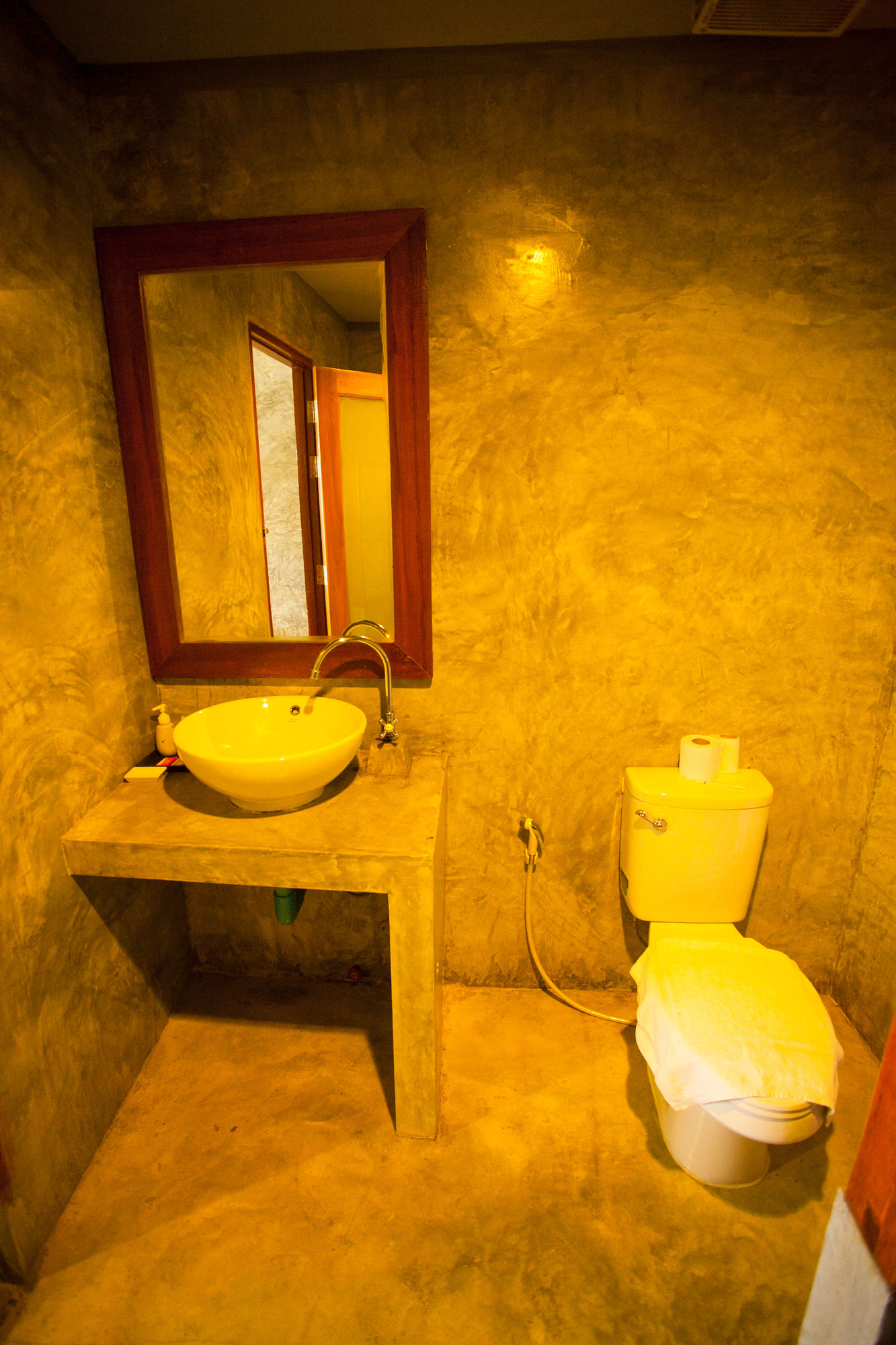 Фото After Glow Hostel