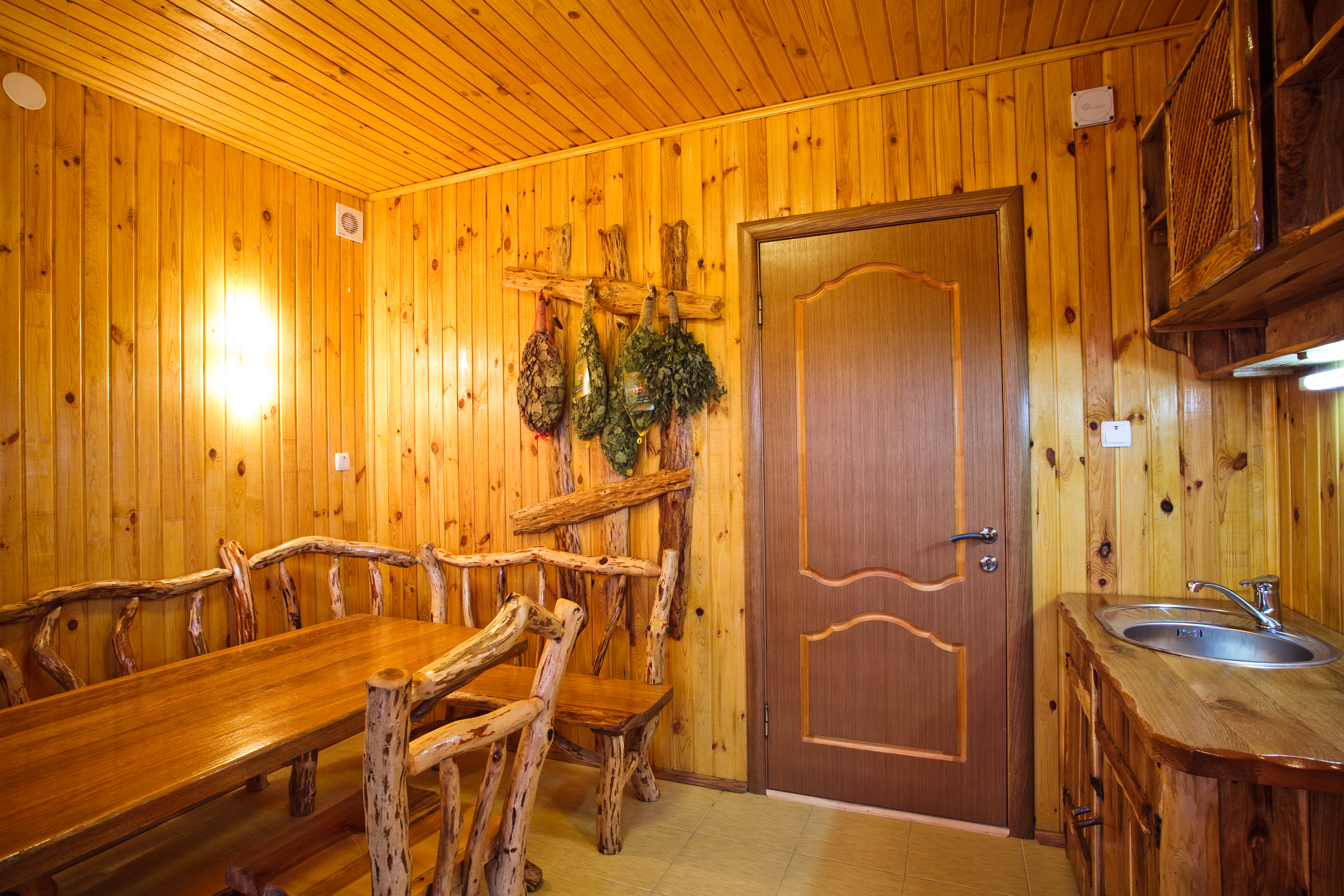 Фото Воробьиное гнездо