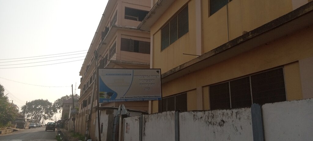 School Meadow Preparatory School, Accra, photo