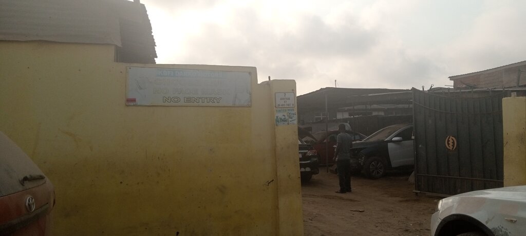 Car service, auto repair Kofi Darko Motors, Accra, photo