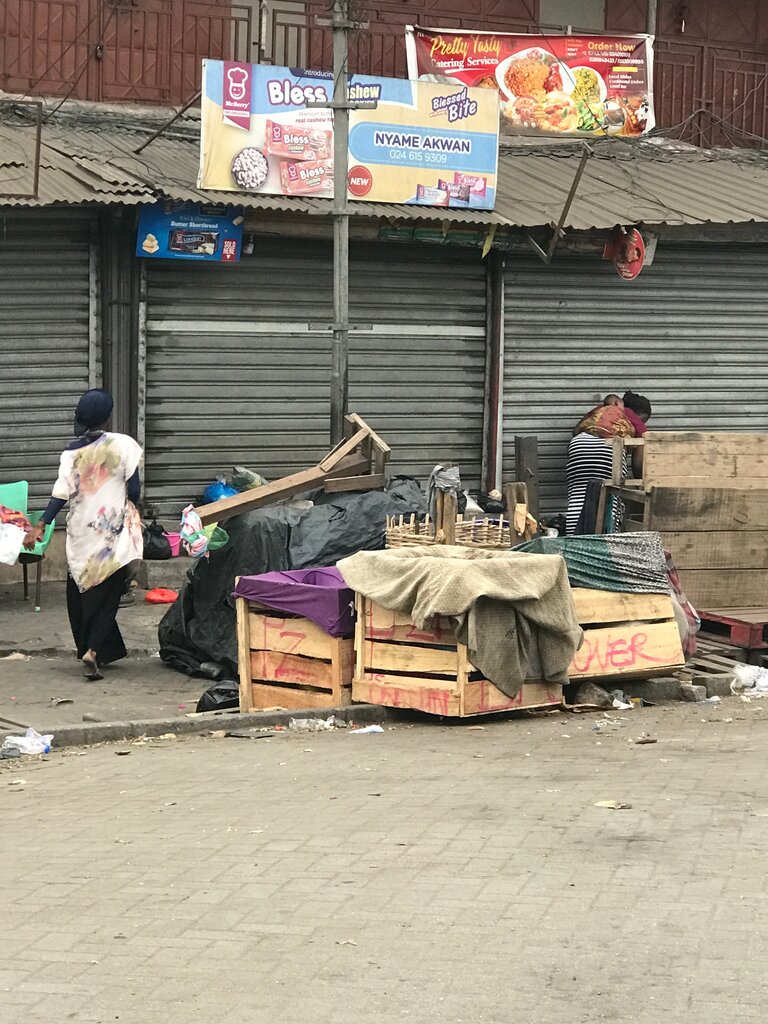 Grocery Nyame Akwan, Accra, photo