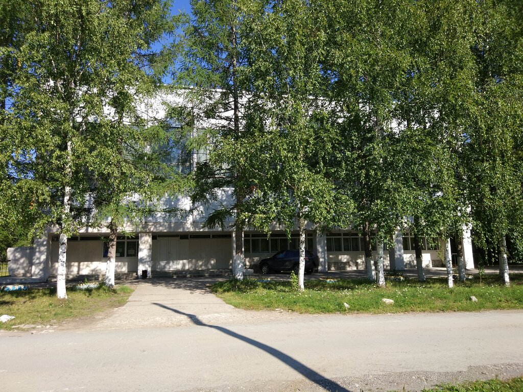 Sports center Sportsooruzheniye Mu, Polevskoj, photo