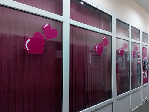 Әпкесі ағасының жамбасына шықты