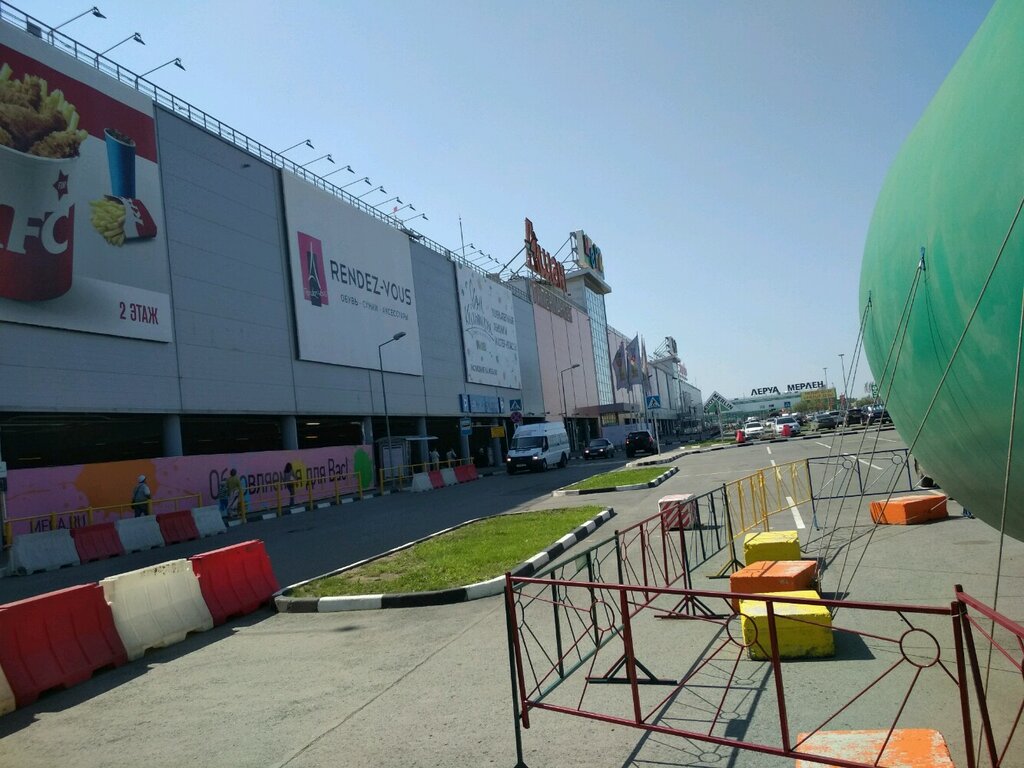 Coffee shop Cinnabon, Omsk, photo