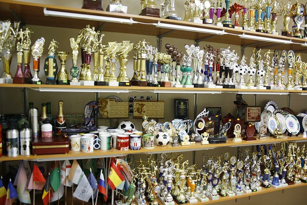 متجر الهدايا والتذكارات Special Olimpics Committee St. -Petersburg ، سان بطرسبرغ، صورة