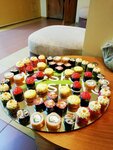 Yoshi sushi (prospekt Avtozavodtsev, 50), cafe
