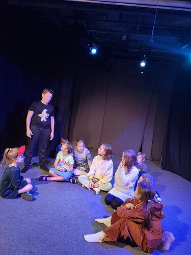 Sahne sanatları okulu Children's theater-studio Shagi, Himki, foto