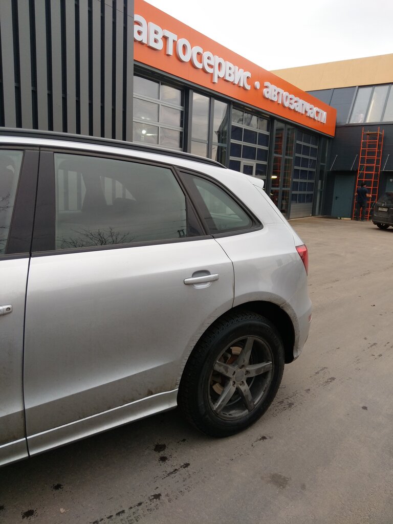 Car service, auto repair Fit Service, Moscow, photo