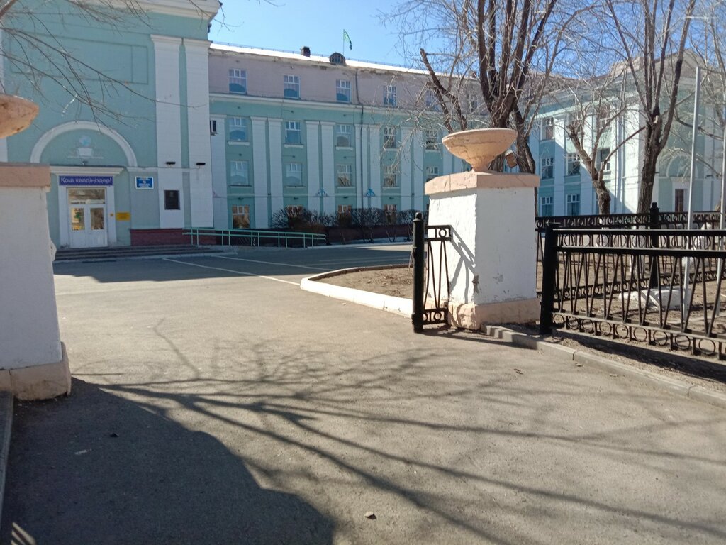 Гимназия no 3 площадь шаумяна с1а фото