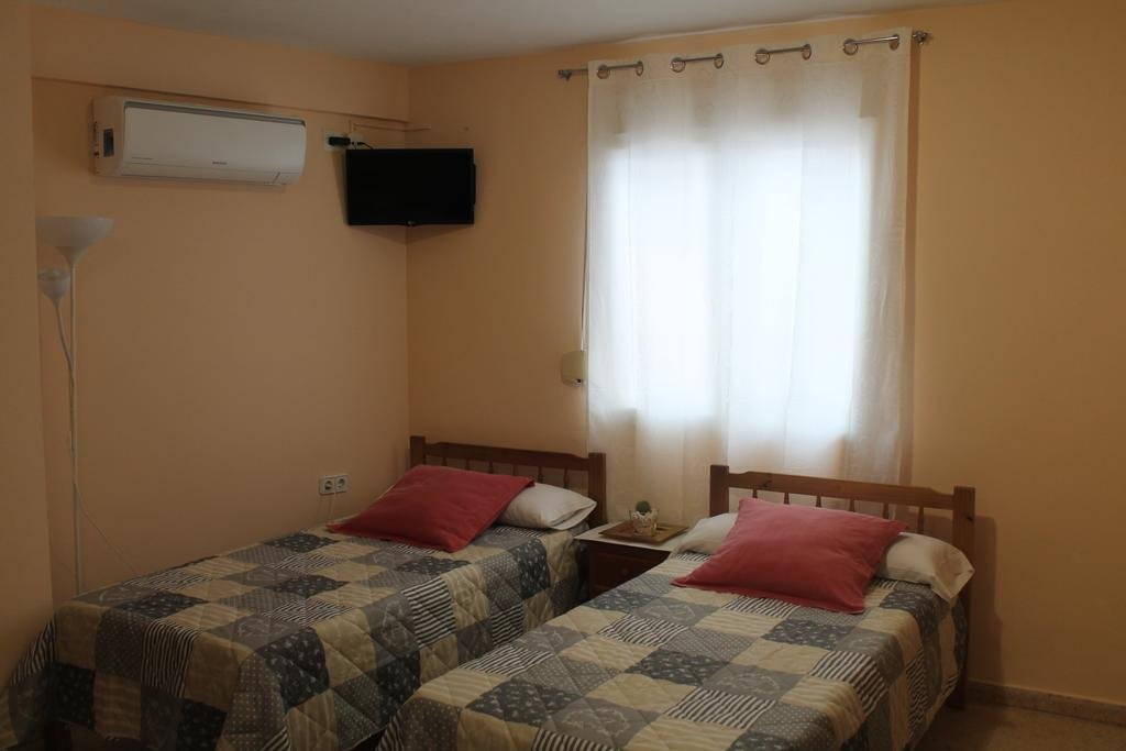 Фото Pensión El Parque