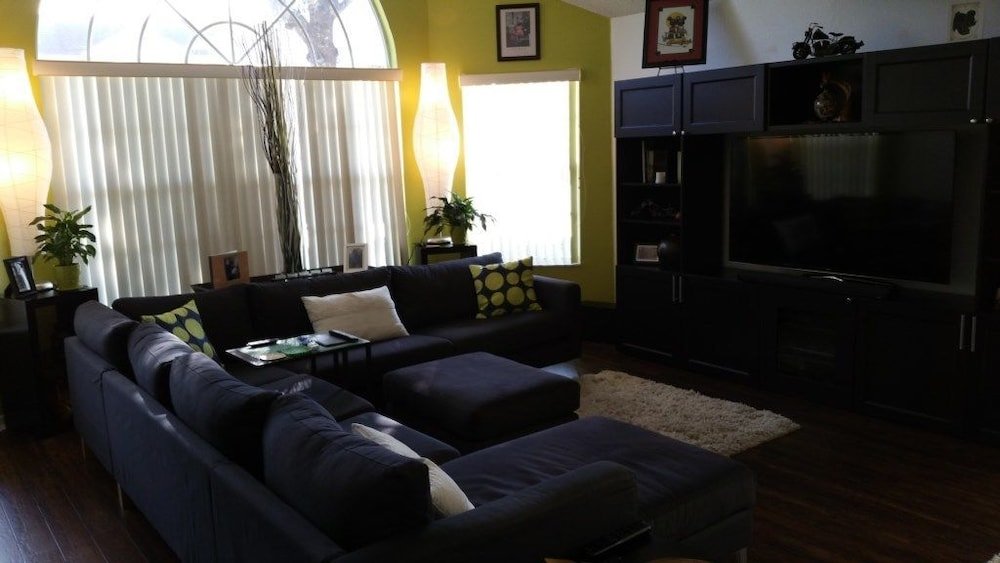 Фото Royal Laguna Villas by Magical Memories