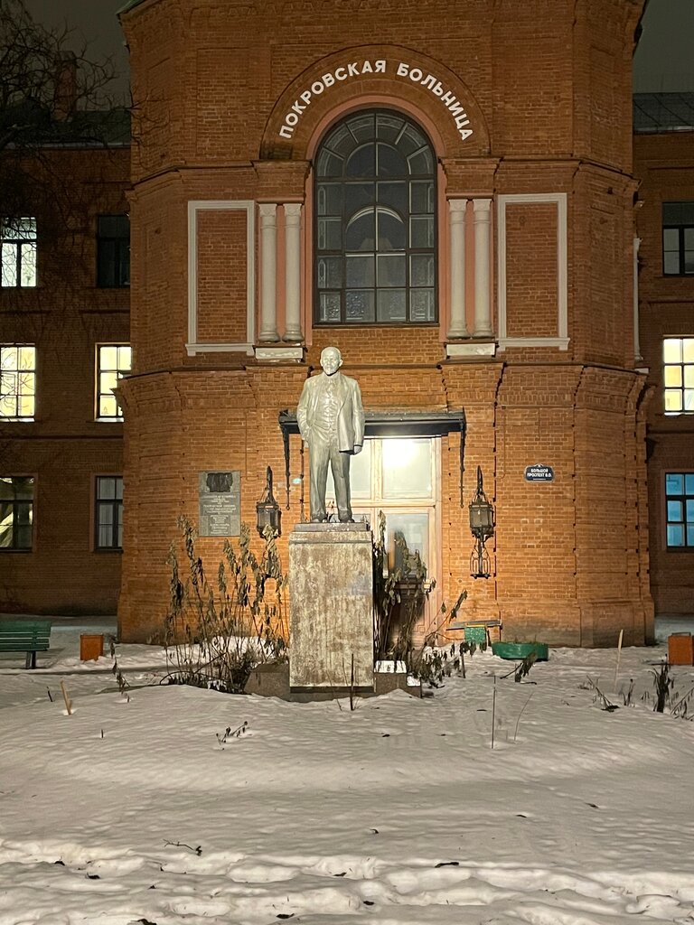 معلم جذب سياحي Церковный корпус Покровской больницы ، سان بطرسبرغ، صورة