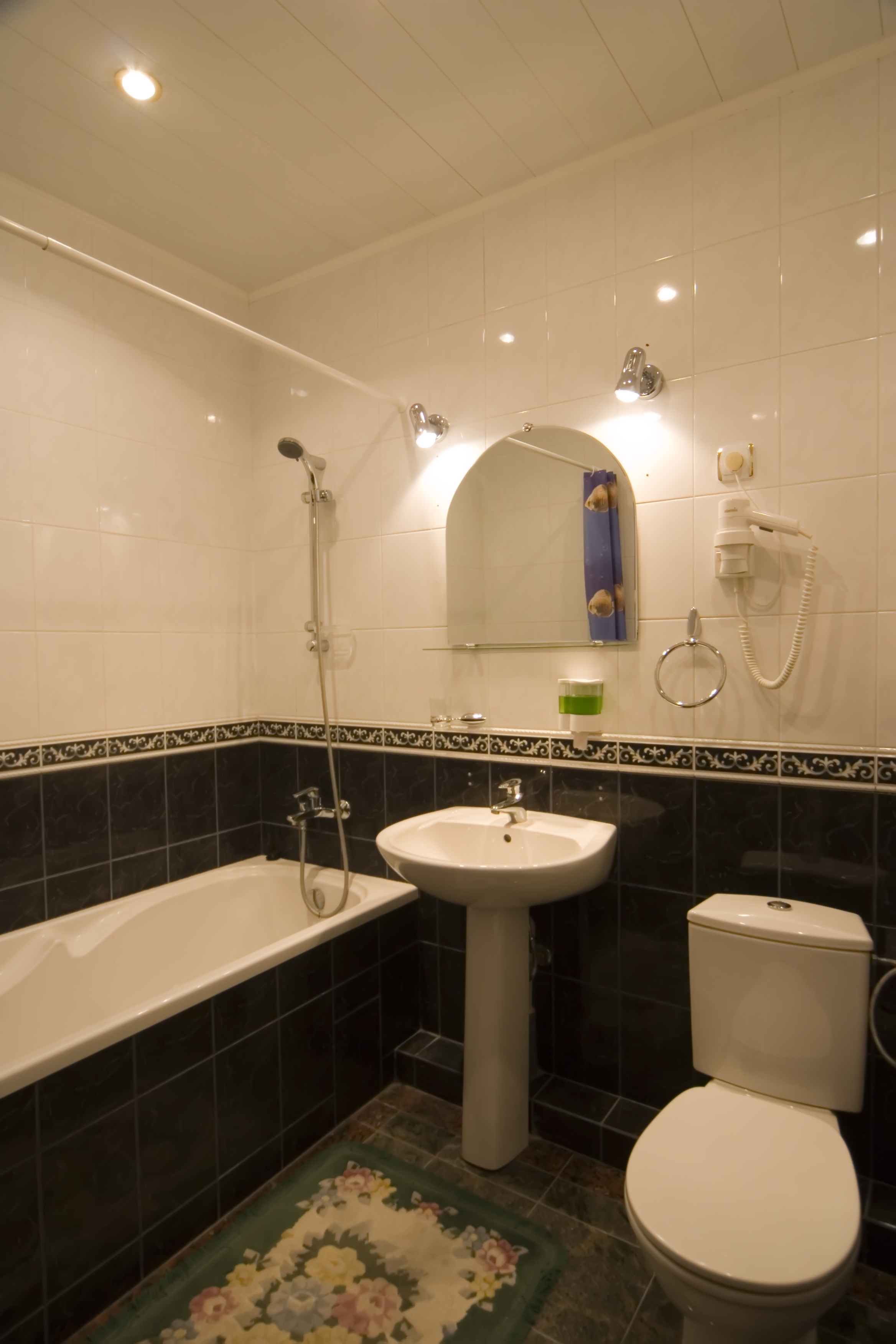 Фото Миллениум